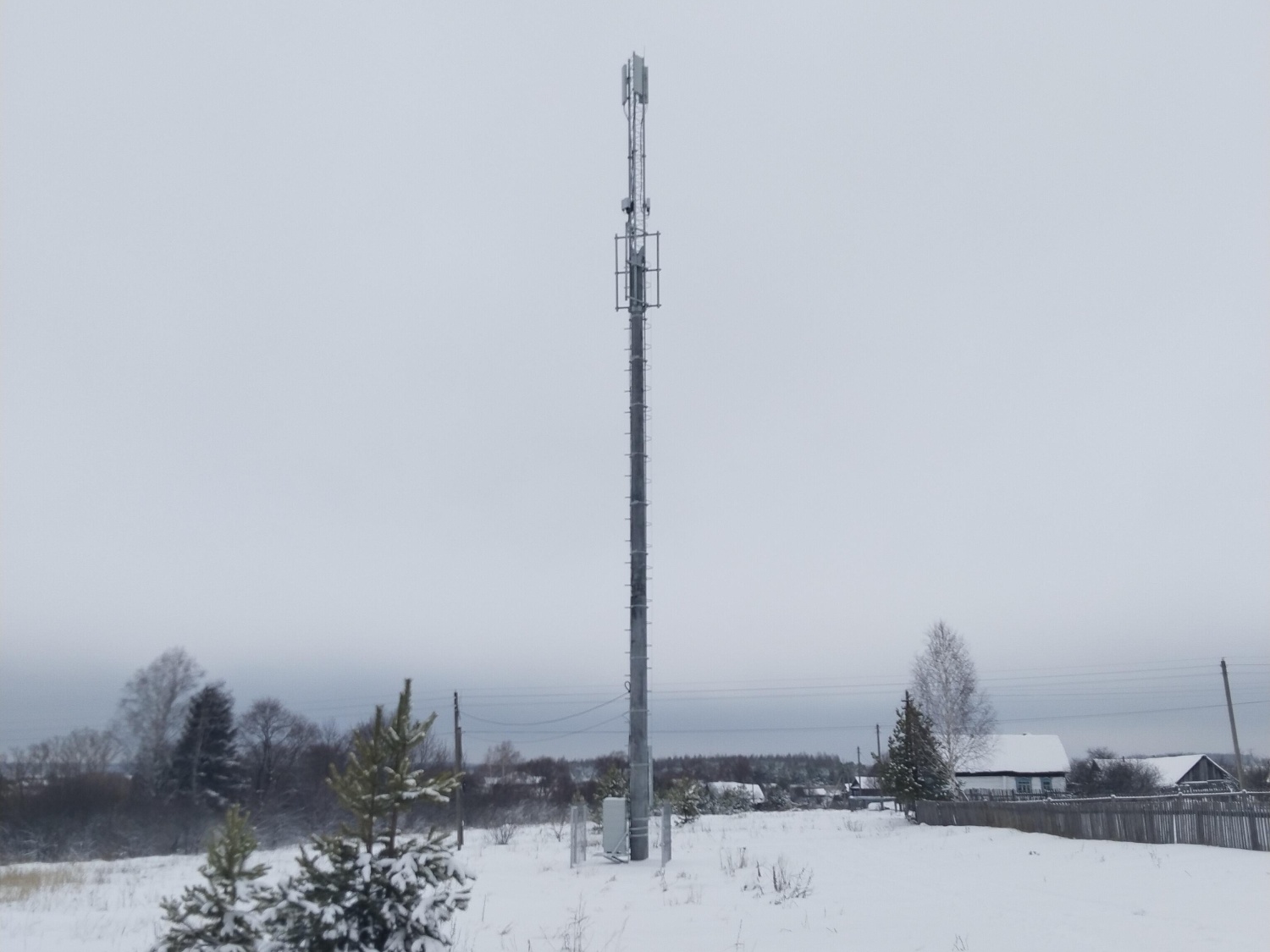 В 16 населенных пунктах Пензенской области запущены базовые станции сотовой связи В 16 населенных пунктах Пензенской области запущены базовые станции сотовой связи