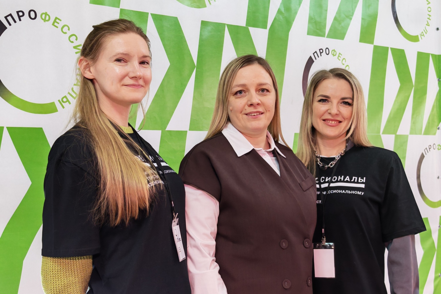 В Академическом лицее №14 началась работа компетенции «Разработка мобильных приложений» регионального этапа чемпионата «Профессионалы» В Академическом лицее №14 началась работа компетенции «Разработка мобильных приложений» регионального этапа чемпионата «Профессионалы»
