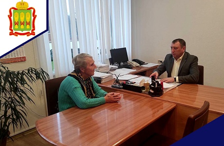 Министр цифрового развития, транспорта и связи Пензенской области Сергей Балакин провел приём граждан Каменского района